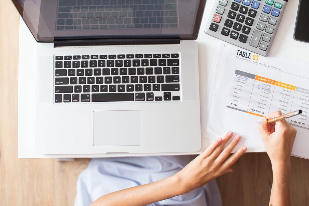 WorkBridge Premium : fonctionnement, commissions et avis pour freelances 3 Gestion de la facturation et calcul des frais de commission d'une plateforme de mise en relation.