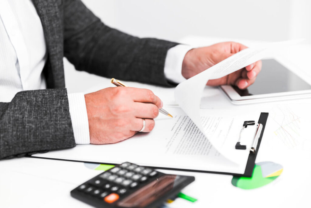 Remplissage de la déclaration fiscale de succession internationale Cerfa.